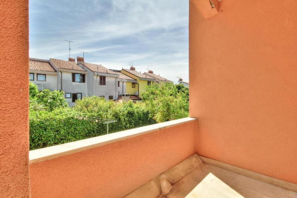 With A Parking Space - 15941 Umag