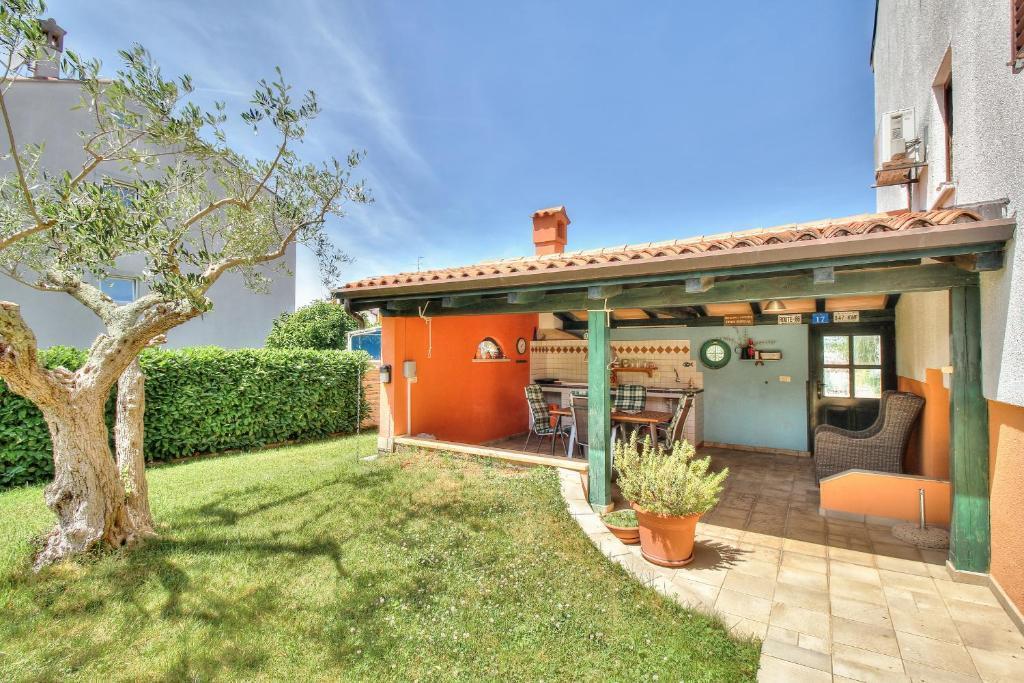 With A Parking Space - 15941 Apartment Umag